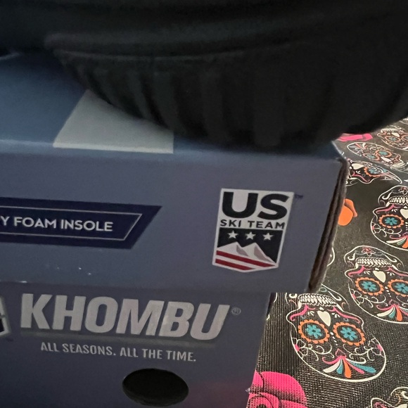 π Khombu Women's Laura All Weather Suede Leather Ankle Boots - Picture 11 of 17